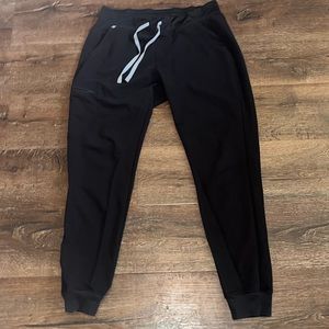 Figs Technical Collection Scrubs Jogger black LARGE EUC. Good pants; too big.